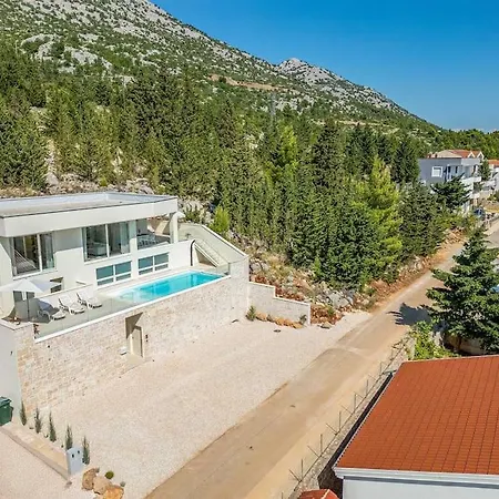 Villa Mara Ondo Starigrad Paklenica