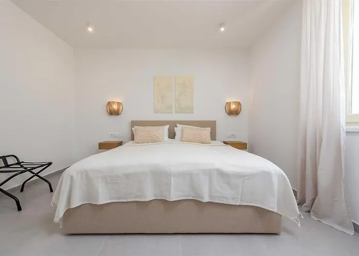 Mara Ondo * Starigrad Paklenica