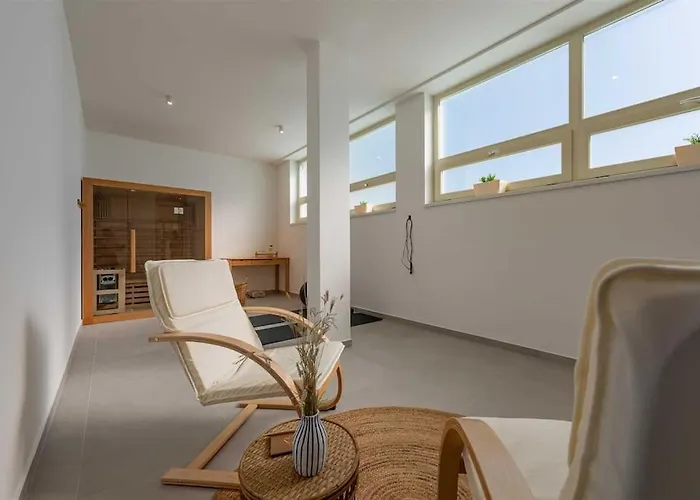 Mara Ondo Villa Starigrad Paklenica