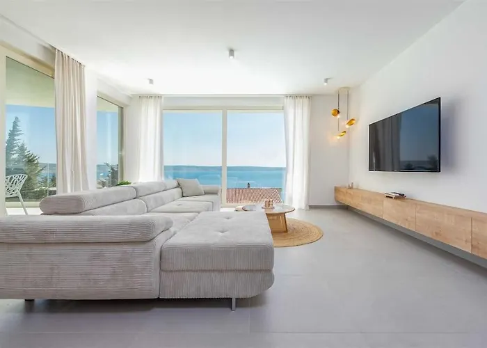 Mara Ondo * Starigrad Paklenica