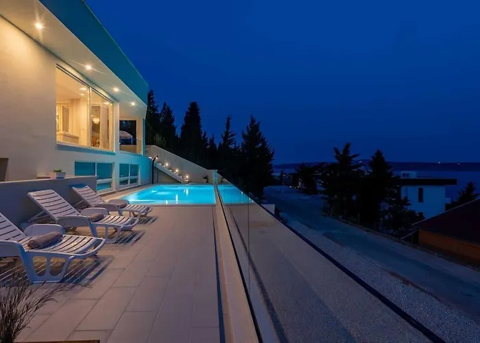 Mara Ondo Starigrad Paklenica