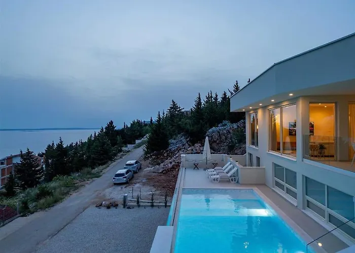 Mara Ondo * Starigrad Paklenica